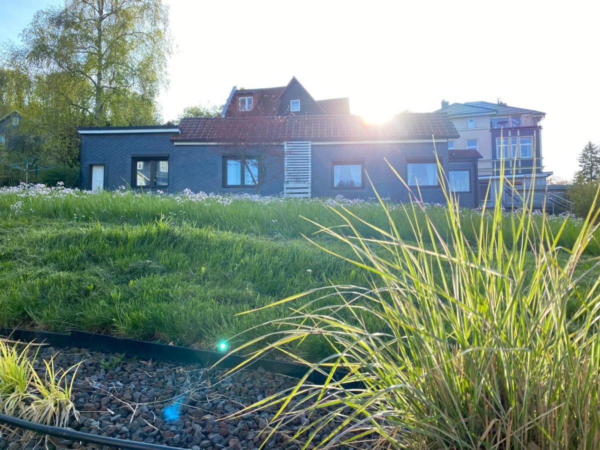 Ferienhaeuschen Gartenblick Friedrichroda Exterior photo